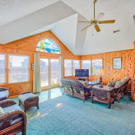 Divine Wind 425 Villa